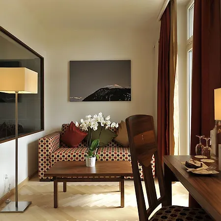 Waldhotel & - For Body & Soul فندق دافوس