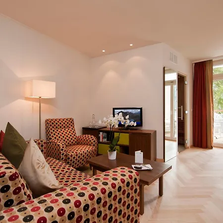 Waldhotel & - For Body & Soul 4* דאבוס