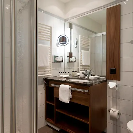 فندق Waldhotel & - For Body & Soul 4*